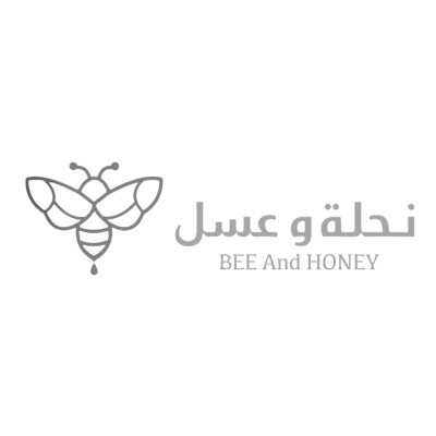 نحلة وعسل