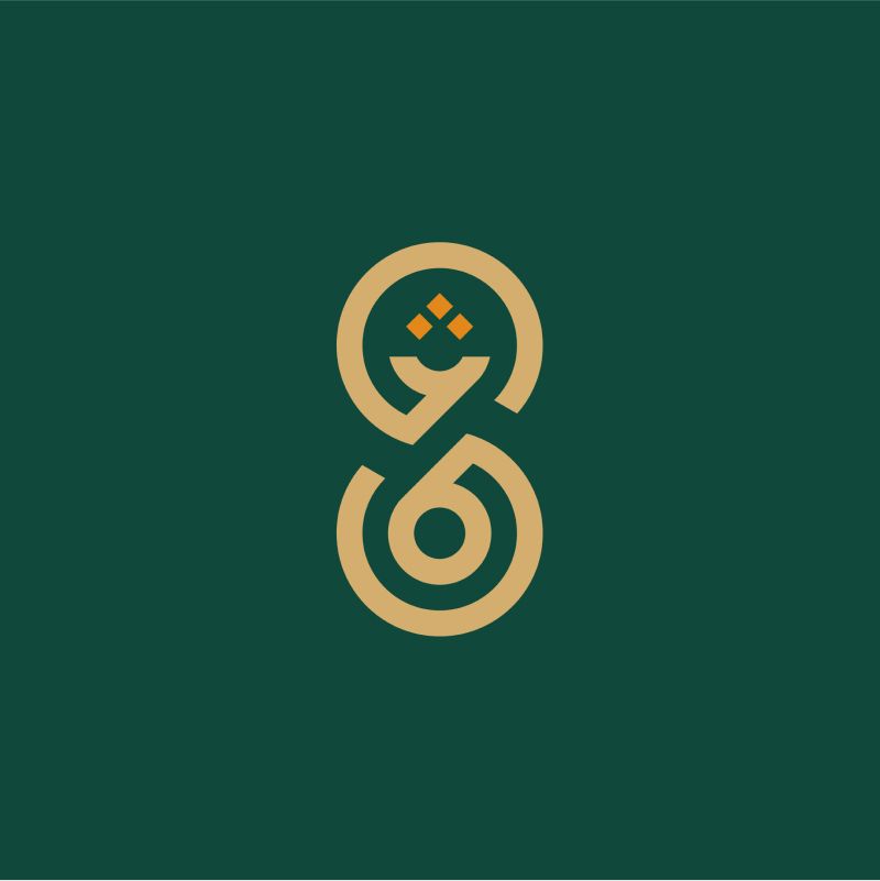 ثمانية